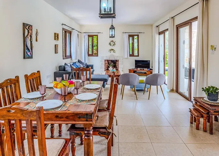 Lena By וילה Prodromi