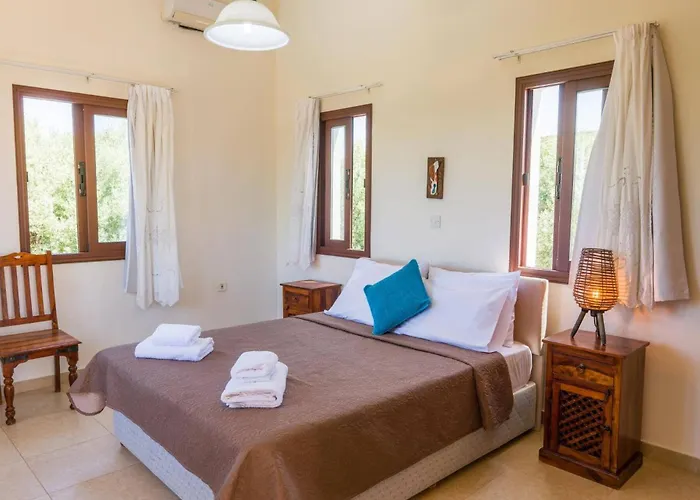 וילה Lena By Prodromi