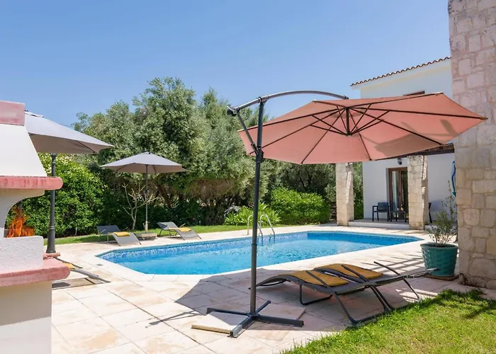 ヴィラ Lena By Prodhromi